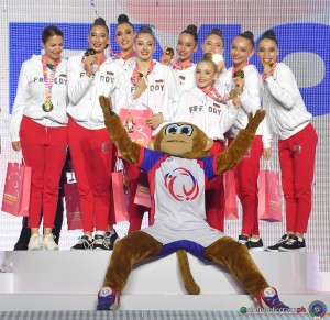 podium team foto simone ferraro sfa 7175 copia